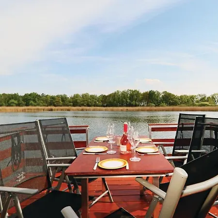Botel Hafen Loitz